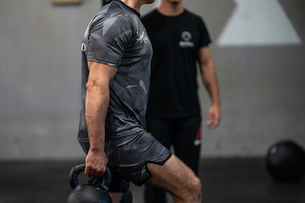 alessio di chirico allenamento foto lato Alessio di Chirico foto allenamento palestra