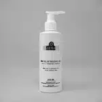 Gel detergente viso BIO al CBD per pelle acneica