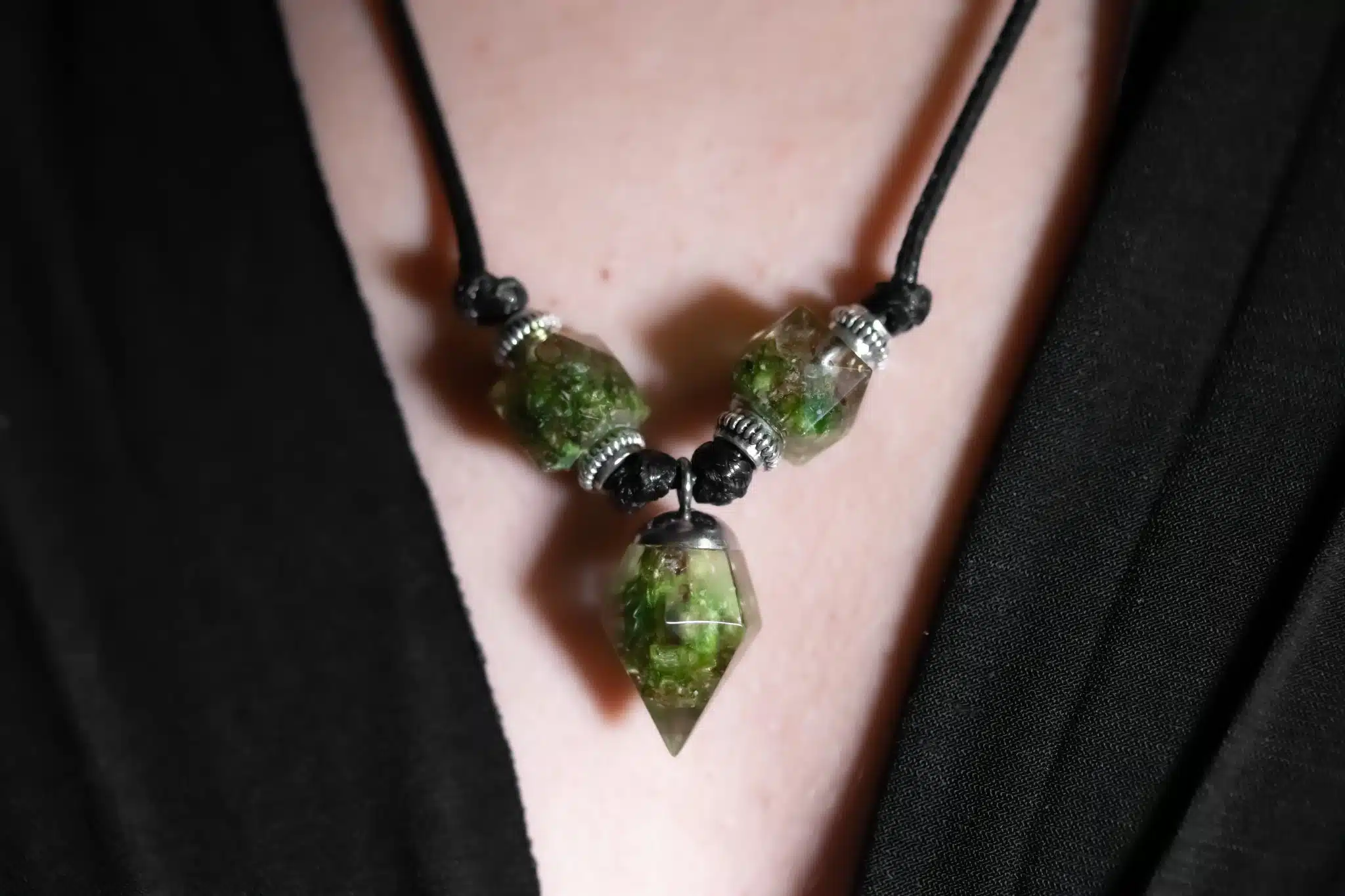 Amicla collana doppio diamantino cubo